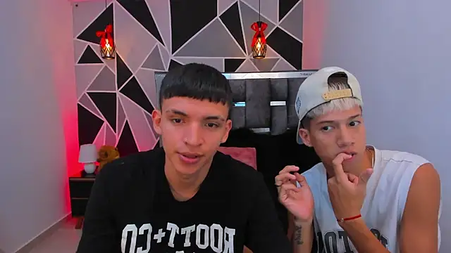 Juan Nd Steven online show from 05-05-26, 03:53