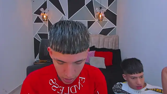 Snapshot of Juan_Nd_Steven chatting on 01-18-26, 11:35 Juan Nd Steven online show from 01-18-26, 11:35