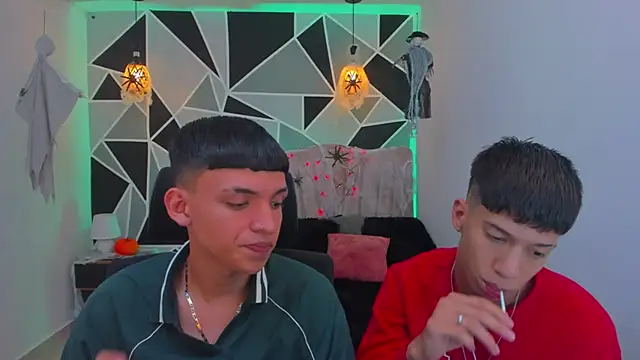 Juan Nd Steven online show from 10-23-25, 04:22