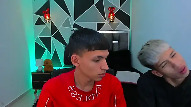 Juan Nd Steven online show from 05-06-26, 01:42