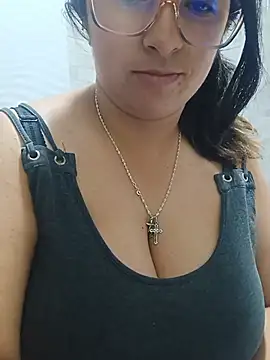  Angelinaandrade  online show from 06-13-26, 01:25