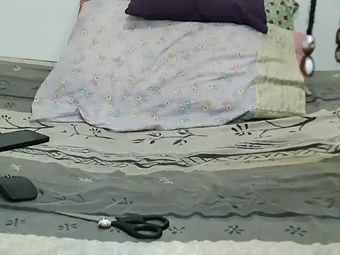 Cessylolla online show from 10-29-25, 06:56