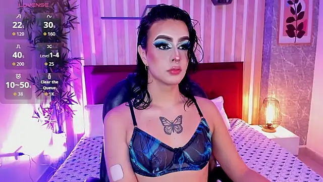 miah connor online show from 12-18-25, 02:49