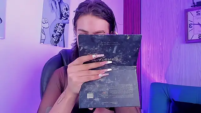 miah connor online show from 10-03-25, 07:37