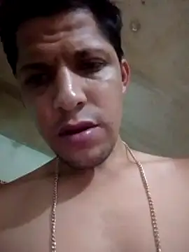 Snapshot of Alonsomadeira chatting on 05-29-26, 11:27 Alonsomadeira online show from 05-29-26, 11:27