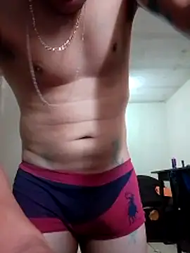 Alonsomadeira online show from 04-08-26, 12:45