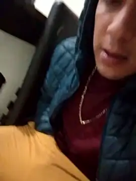 Alonsomadeira online show from 03-12-26, 12:09