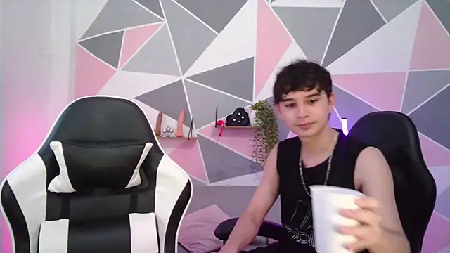 AndrewAnndCherry online show from 05-29-26, 10:16