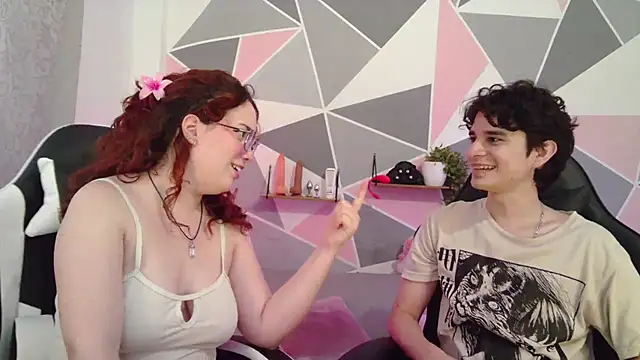 AndrewAnndCherry online show from 04-10-26, 09:11