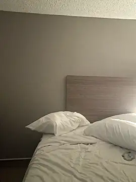 Snapshot of mcv131985 chatting on 11-05-25, 04:37 mcv131985 online show from 11-05-25, 04:37