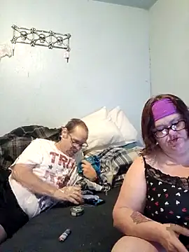 Snapshot of mcv131985 chatting on 11-26-25, 08:25 mcv131985 online show from 11-26-25, 08:25