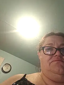 Snapshot of mcv131985 chatting on 03-02-25, 10:05 mcv131985 online show from 03-02-25, 10:05