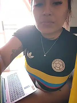 luisa16xxx online show from 07-07-26, 08:23