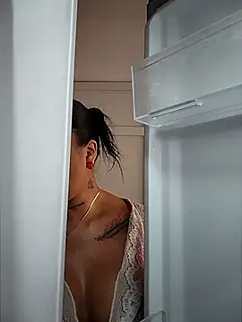 luisa16xxx online show from 04-10-26, 09:11