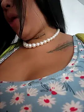 luisa16xxx online show from 04-15-26, 08:31