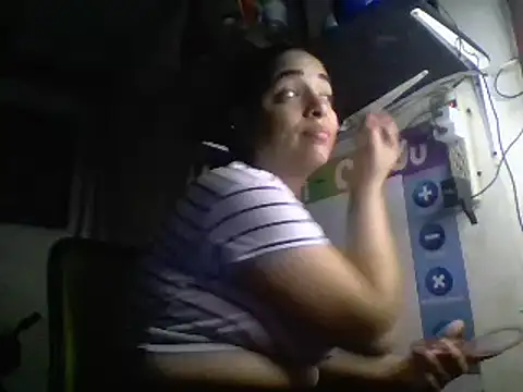 Snapshot of sharlethcopied chatting on 03-05-25, 02:14 sharlethcopied online show from 03-05-25, 02:14