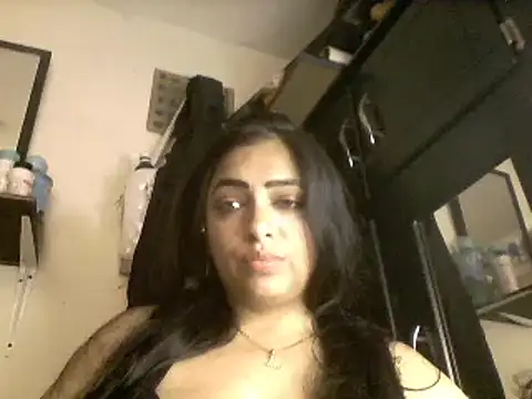 Snapshot of sharlethcopied chatting on 02-19-25, 06:54 sharlethcopied online show from 02-19-25, 06:54