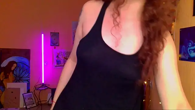 Snapshot of Jenna_Sativa chatting on 07-19-26, 11:07 Jenna Sativa online show from 07-19-26, 11:07