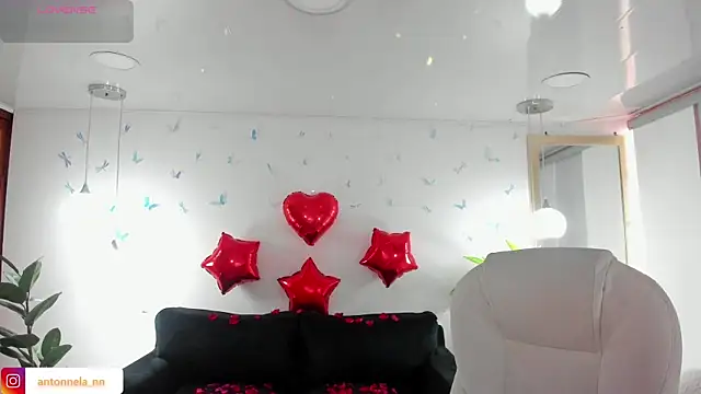  Antonnela  online show from 02-14-26, 02:06