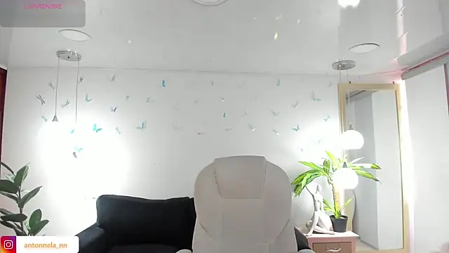  Antonnela  online show from 02-25-26, 01:44