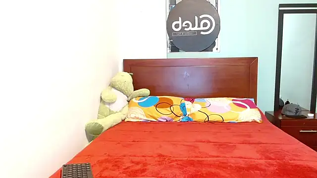 Jeffstyle18 online show from 10-05-25, 01:18