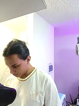  Isabelhaa online show from 11-02-25, 12:21