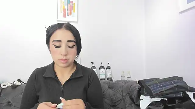 kaory azumi online show from 11-28-25, 06:52