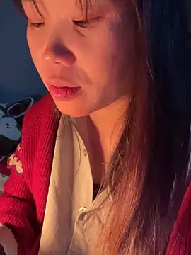 Laura8910 online show from 01-17-25, 12:42