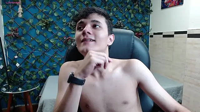 Waturox online show from 10-11-25, 07:04