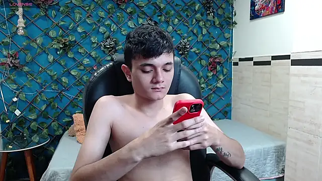 Waturox online show from 10-03-25, 07:37