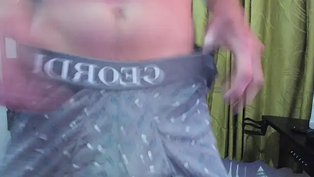 Waturox online show from 11-29-25, 04:01