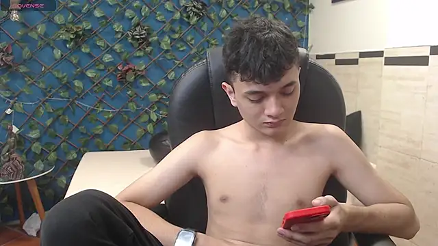 Waturox online show from 09-13-25, 07:47