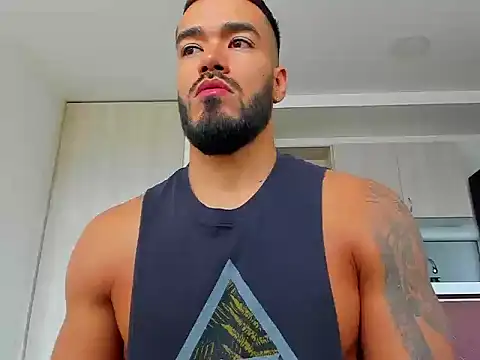 Alexander Martines online show from 03-21-26, 02:43