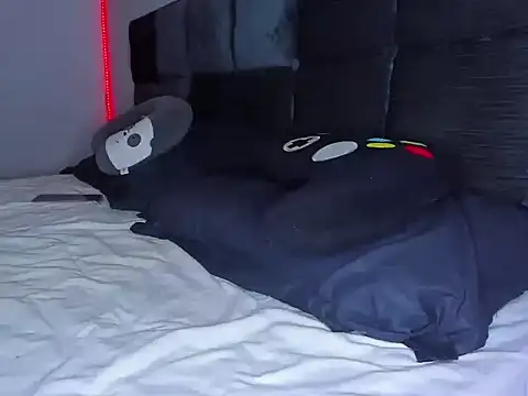 Alexander Martines online show from 01-07-26, 02:05