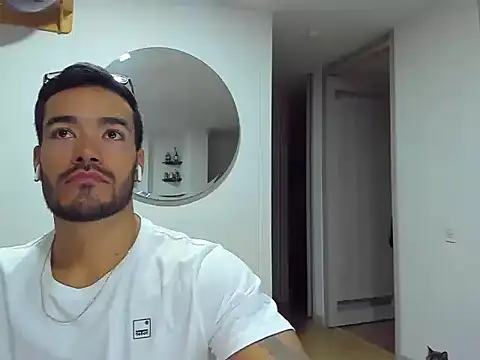 Snapshot of Alexander_Martines chatting on 07-19-26, 12:30 Alexander Martines online show from 07-19-26, 12:30