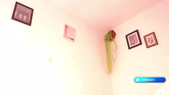 Snapshot of MiaKnox chatting on 03-21-25, 12:50 MiaKnox online show from 03-21-25, 12:50