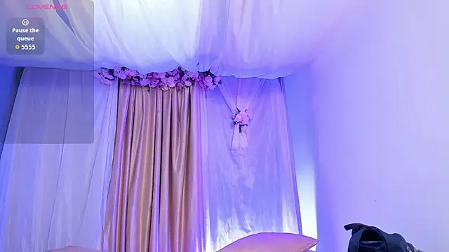 salomee star  online show from 02-02-26, 06:29