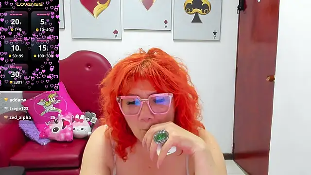 Snapshot of Salomeediaz_ chatting on 04-19-26, 06:10 Salomeediaz online show from 04-19-26, 06:10