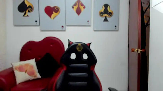 Salomeediaz  online show from 10-04-25, 09:16