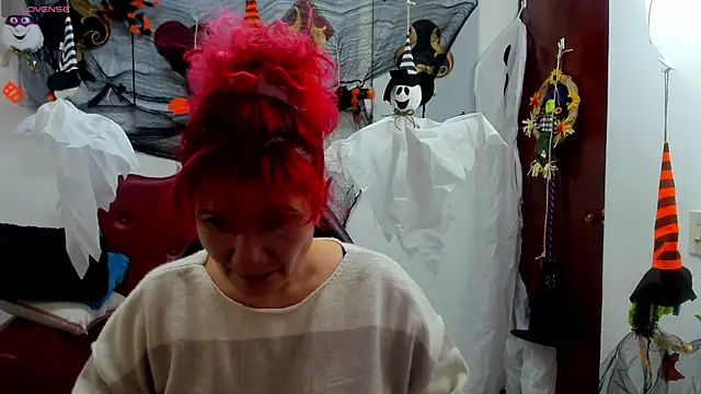 Salomeediaz  online show from 10-17-25, 09:05