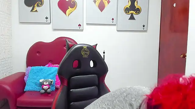 Salomeediaz  online show from 12-22-25, 09:04