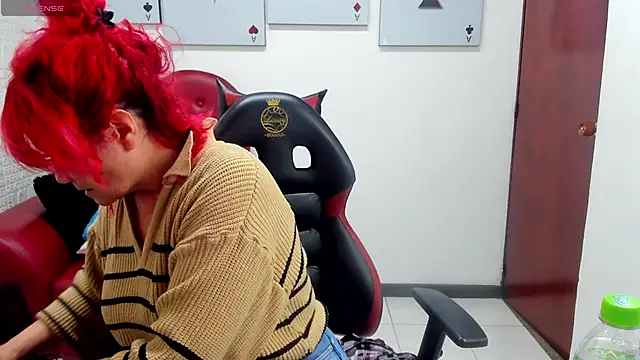 Salomeediaz  online show from 10-08-25, 09:04