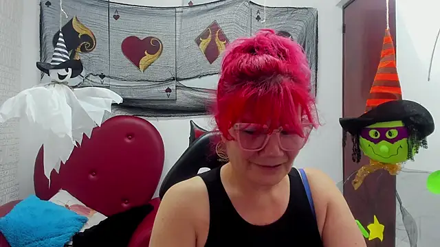 Salomeediaz  online show from 10-10-25, 09:04