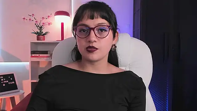 nahiapaws online show from 04-10-26, 06:26