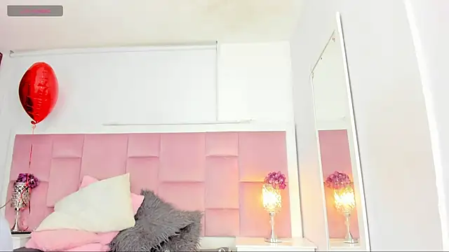 DaphneLloyd online show from 02-09-25, 02:49