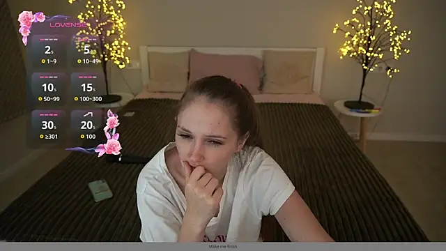 PamelaXX  online show from 11-17-25, 09:08