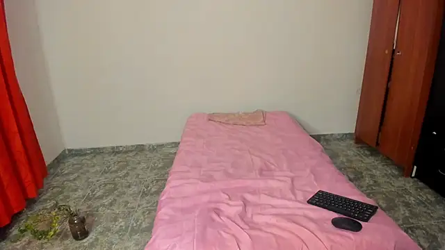 nicole volkov online show from 03-13-25, 03:44