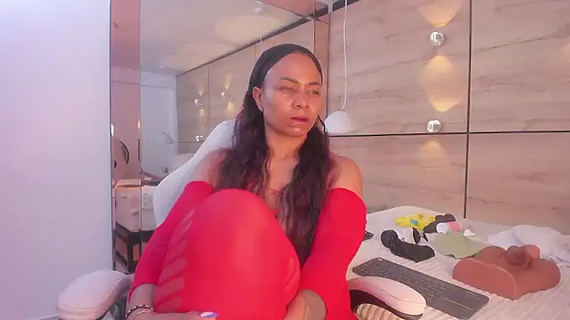 Snapshot of martina_touss chatting on 01-08-26, 01:06 martina touss online show from 01-08-26, 01:06