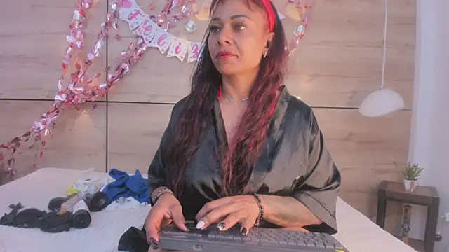 martina touss online show from 02-13-26, 12:49