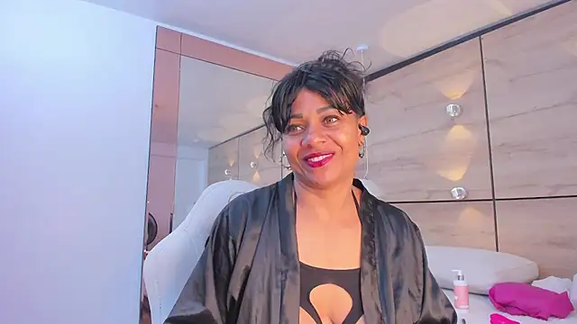 Snapshot of martina_touss chatting on 11-07-25, 11:59 martina touss online show from 11-07-25, 11:59